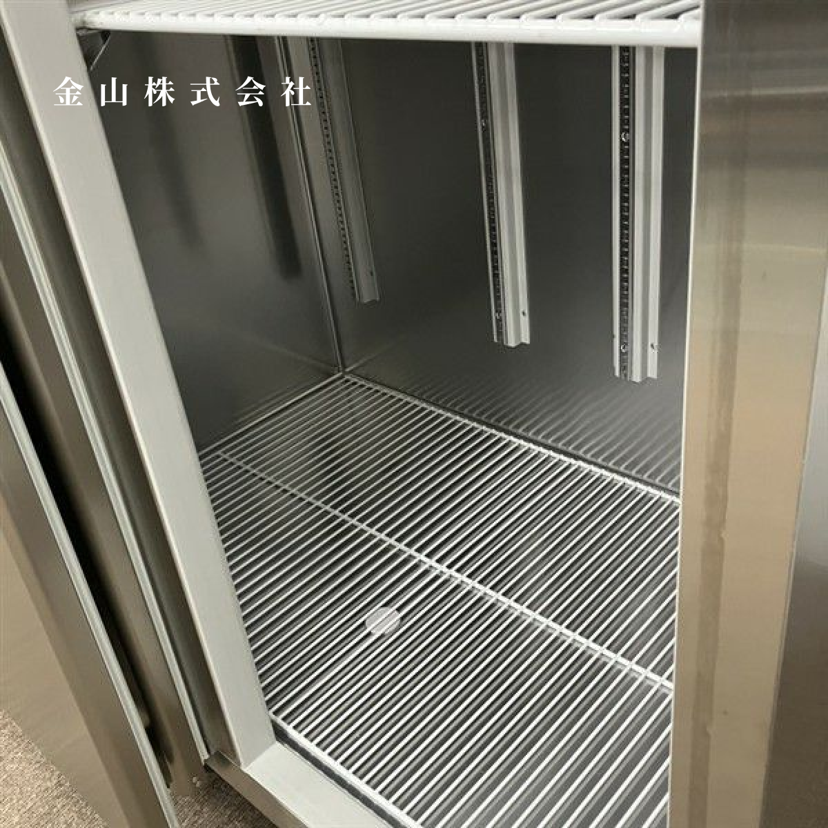3 大和冷機 スライド扉式縦型冷蔵庫 オートくん 401CD-SA-EC